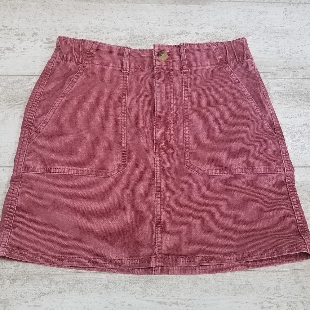 American Eagle super stretch pink corduroy skirt 6